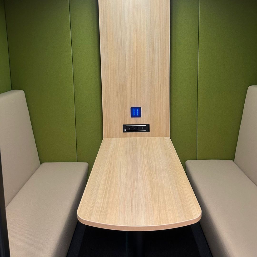 Cabana 4 - vergadercabine voor 4 personen,