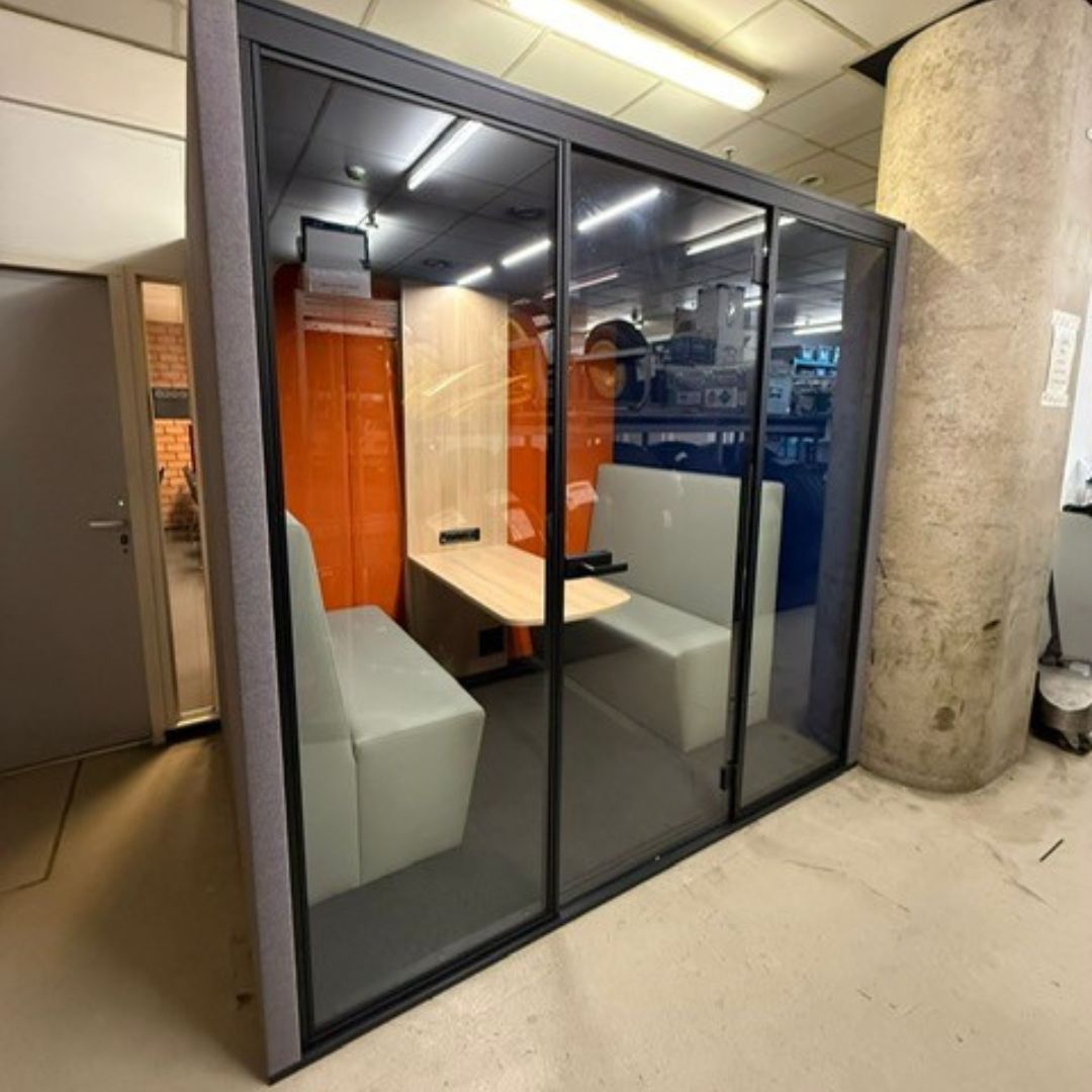 Cabana 4 - vergadercabine voor 4 personen,