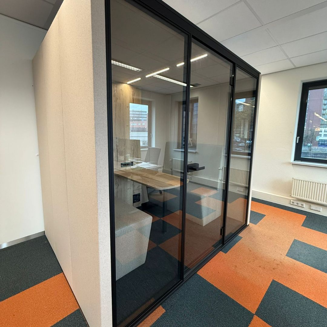 Cabana 4 - vergadercabine voor 4 personen,